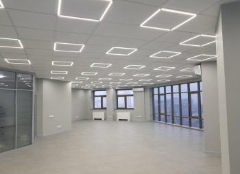 Продажа офиса 187 кв.м. в центре Киева, ул. Большая Васильковская, 72, метро Олимпийская